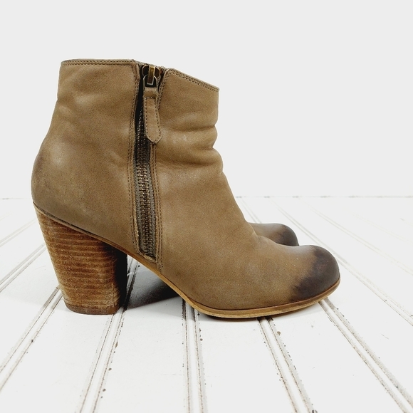 BP. Trolley Brown Tan Leather Side Zippers Block Heel Ankle Boots D923 - Picture 5 of 12